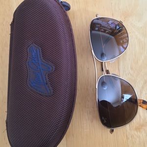 Maui Jim “cliffhouse” sunnies